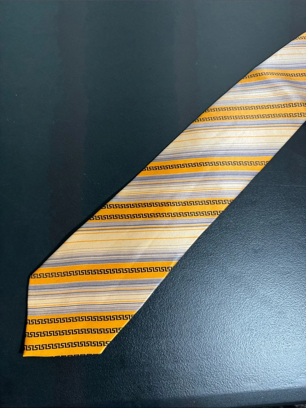 Farentino Ferre mens orange geo stripe 100% silk luxury Italian neck tie EUC